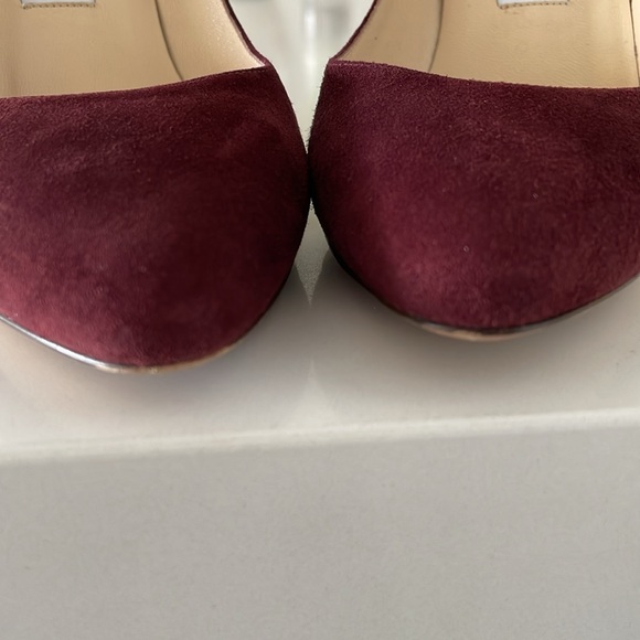 Jimmy Choo Burgundy Suede Pump w/ Patent Leather Heel - Picture 8 of 14